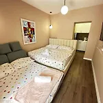 Delux City Inn