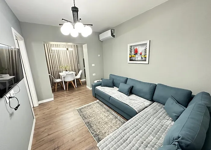 Delux City Inn