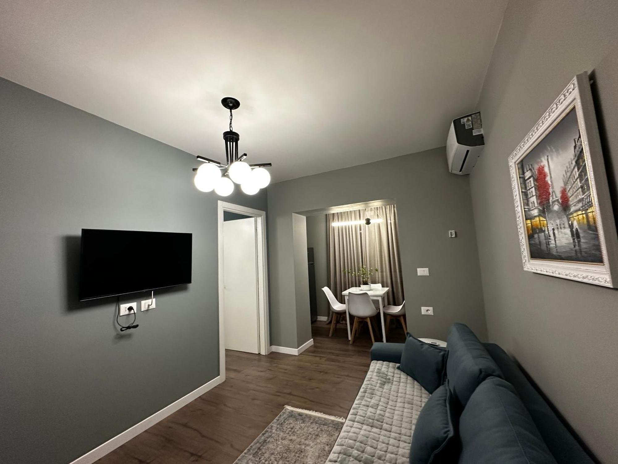 Apartment Delux Tirana